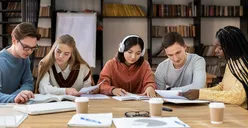 5 Zodiak yang Paling Gampang Belajar, Bisa Jadi Murid Teladan
