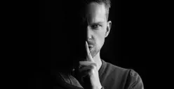 Termasuk Kepribadian Dark Triad, 5 Tanda Seseorang Miliki Narcissistic Personality Disorder (NPD)