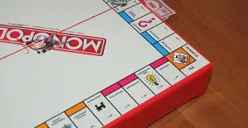 5 Fakta Unik Bulan November, Salah Satunya Lahirnya Permainan Monopoli!