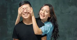 Psikologi Cinta: 5 Tanda Pasangan Bahagia Bersamamu, Rela Menemani di Masa Sulit Jadi Salah Satunya
