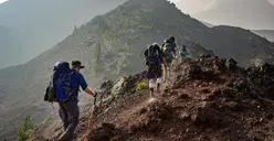 4 Gunung dengan Jalur Pendakian Tersulit di Indonesia, Rinjani Termasuk Lho, Berani untuk Mendakinya?