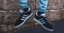 5 Alternatif Sepatu Lokal Mirip Adidas dengan Harga Terjangkau di Bawah Rp 500 Ribu, Tertarik Beli?