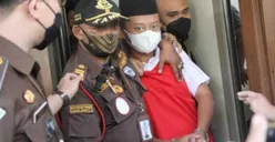 Herry Wirawan Pemerkosa 13 Santri Akhirnya Dihukum Mati!