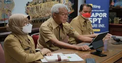 Loh?Jadi Segini Kenaikan UMP Jateng di Tahun 2023, Ini Kata Ganjar Pranowo