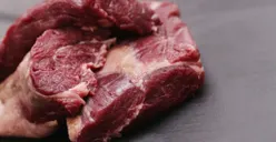 3 Cara Mudah Buat Daging Kurban Empuk Tanpa Presto, Cukup Tiga Bahan Ini