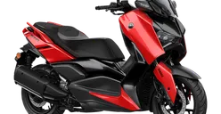 Harga Yamaha XMAX 250 Terbaru 2023, Warna Merah Mewah Banget!