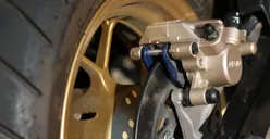 4 Tanda Kampas Rem Motor Wajib Segera Diganti, Bau Tak Sedap sampai Bunyi Mengganggu