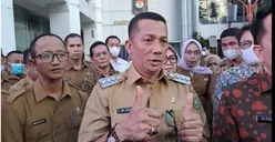 UPS! Terjaring OTT KPK, Bupati Meranti Ditangkap Bersama Puluhan Pejabat Lainnya