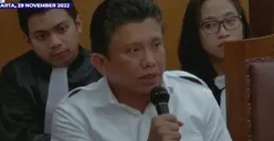 Viral Live Pemakaman Ferdy Sambo, Putri Candrawathi Nangis Sambil Peluk Foto Sang Suami, Ini Faktanya!