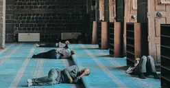Wajib Tahu! Hukum Tidur Seharian Ketika Puasa di Bulan Ramadan, Ini Penjelasan Ustaz Abdul Somad: Sah, tapi…
