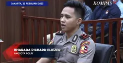 Ekspresi Tegang Richard Eliezer saat Masuk Ruang Sidang Kode Etik Hari Ini di Mabes Polri