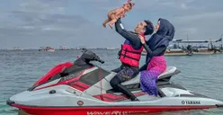 Lagi-lagi Demi Konten, Ria Ricis Bahayakan Anak Sendiri Saat Bermain Jetski Tanpa Pelampung!