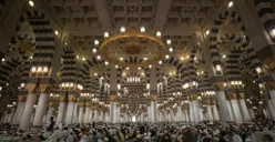 Pamer Bendera Parpol di Depan Masjid Nabawi, Gibran Anak Ketua DPRD Karawang Ditangkap Polisi Arab Saudi