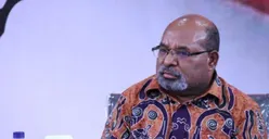 Penyidik KPK Seret Lukas Enembe ke Mako Brimob, Langsung Diterbangkan ke Jakarta