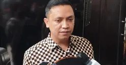 Tertawa Tanggapi Soal 35 Alat Bukti yang Dibawa Kubu Ferdy Sambo, Ronny Talapessy: Tidak Ada Korelasi