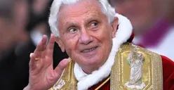 Berita Duka di Penghujung 2022! Paus Emeritus Benediktus XIV Meninggal Dunia dalam Usia 95 Tahun di Vatikan