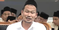 Gus Baha Murid Mbah Moen Ungkap Istigfar Bukan Kunci Allah Terima Taubat Seseorang, Ini Penjelasan Lengkapnya!