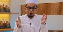 Sudah Adzan Masih Boleh Sahur? Begini Waktu Imsak yang Benar Kata Ustadz Adi Hidayat