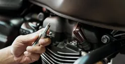 Cara Mengenali Busi Motor Aus dan Sudah Tidak Layak Pakai, Boros Bensin hingga Susah Hidup