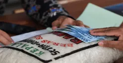 Jika Anak Sudah Bekerja, Masih Bisakah Orang Tua Membayarkan Zakat Fitrahnya? Ini Kata Buya Yahya