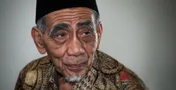 Golongan Manusia Ini Dapat Membahayakan Dunia, Mbah Moen: Jangan Sampai Kita Termasuk