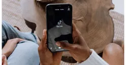 Ramai di TikTok Kerja Kelompok Viral di Kuburan Bikin Bingung, Maksudnya Apa? Ternyata Bahas Tentang Ini