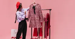 Inspirasi Outfit Sarimbit Keluarga untuk Lebaran 2023 dari Para Artis, Ada Desta Mahendra sampai Dude Harlino