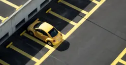 Nyleneh! Viral Seorang Warga Buat Garasi Mobil di Jalan, Polsek Serang Baru Gercep Ambil Tindakan Ini