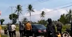 Momen Lucu, Jokowi dan Zulkifli Hasan Roasting Gubernur Lampung Soal Jalan Rusak: Mobilnya Berenang!
