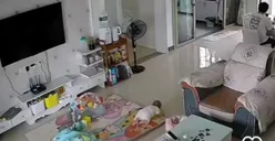 Viral Video Bayi Hampir Celaka Terhempas Angin Kencang, Netizen Ramai Cibir Ortu: Bapaknya HP Terus!
