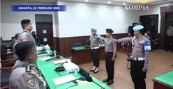 Heboh! Momen Richard Eliezer Salah Gerakan di Sidang Kode Etik, Warganet Adu Argumen: Ganti Profesi Aja Cad