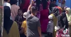 Astaga! Viral Video Acara Musik Dangdut di Masjid, Warganet Bereaksi sampai Terheran-heran