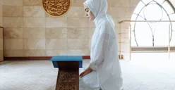 Hukum Puasa Wanita yang Haid Jelang Waktu Berbuka, Batal atau Tidak? Simak Penjelasan Lengkapnya di Sini!