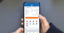  HARU Banget! Viral Mahasiswa Bantu Bapak yang Tak Punya HP untuk Beli Tiket Kereta Api Demi Rayakan Lebaran