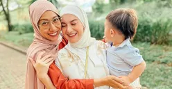 Irish Bella Bagikan Kisah Masa Kecilnya yang Pilu, Keluarga Broken Home hingga Sang Mama Kerja Banting Tulang