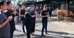 Berbagi Kurban Berbagi Berkah, bank bjb syariah Salurkan 68 Hewan Kurban Idul Adha 2023