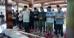 Jadi Imam Sholat Jenazah, Kesan Anies Baswedan kepada Mantan Wakil Ketua DPRD DKI Jakarta M. Taufik: Pribadi..