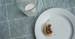 Batas Sahur sampai Jam Berapa? Apakah Boleh Makan setelah Peringatan Imsak?