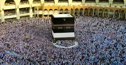 Sholat Tarawih di Masjid atau di Rumah, Mana yang Lebih Utama dan Baik?