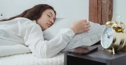 Jangan Disepelekan! Inilah 3 Alasan Mengapa Tak Boleh Tidur Setelah Sahur, Ternyata Berbahaya bagi Kesehatan