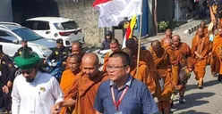 Bukan Jalan Kaki Biasa, 32 Biksu Thailand ke Borobudur yang Viral Sedang Lakukan Ritual Thudong, Apa Itu?