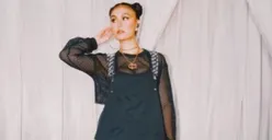 Pacaran dengan Pria Muslim, Agnez Mo Bantah Pindah Agama 