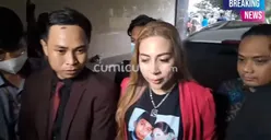 Beberkan Bukti Sah, Feby Sharon Ngaku Dinikahi AKBP Aris Rusdianto Saat Masih Bujang!