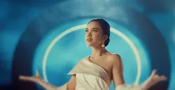 Viral Lirik Lagu Sang Dewi Milik Titi Dj, Di-Remake Lyodra Dan Andi Rianto