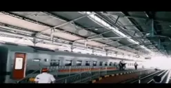 Video Lelaki Kejar Kereta Api karena Ketinggalan Bikin Histeris, Warganet Komentari Tak Sayang Nyawa