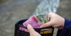 Sah! Mulai Tahun Depan UMP 2023 Jawa Barat Naik 7,88 Persen, Bekasi Tertinggi Banjar Terendah