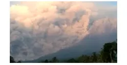 Semeru Erupsi! Minggu 4 Desember 2022, Awan Panas Guguran (APG) Meluncur hingga 7 Kilometer