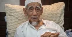 4 Amalan dari Mbah Moen yang Dipercaya Sebagai Penangkal Fitnah dan Malapetaka di Akhir Zaman