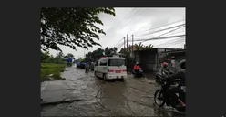 Kerahkan Pompa, Genangan Air Setinggi 30 Sentimeter di Kramat Jati Surut