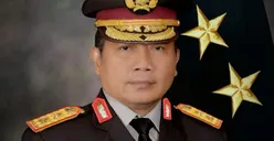Kapolda Jatim Baru, Irjen Toni Harmanto : Memimpin Berlandaskan Agama dan Tertib Ajak Anggota Beribadah Sholat